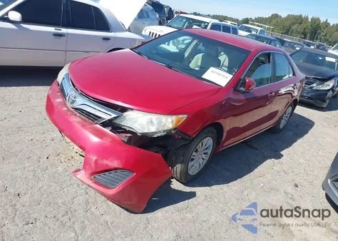 2012 Toyota Camry Le z USA, uszkodzony, nr VIN 4T1BF1FK2CU526595